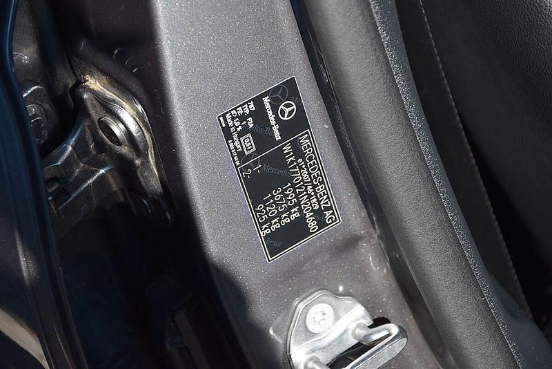 Gebraucht Mercedes A200 AMG line 150 PS (110 kW) 2021 Grau Limousine