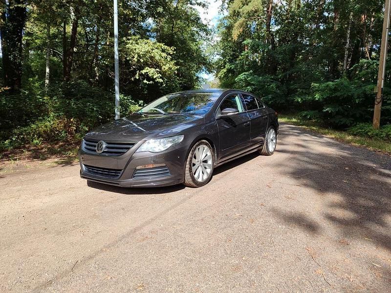 Braun Gebraucht 2009 VW CC R-line Limousine | 10.300 € (Fairer Preis) - Bild 1/4