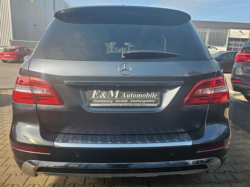 Gebraucht Mercedes ML350 AMG 258 PS (189 kW) 2013 Grau SUV