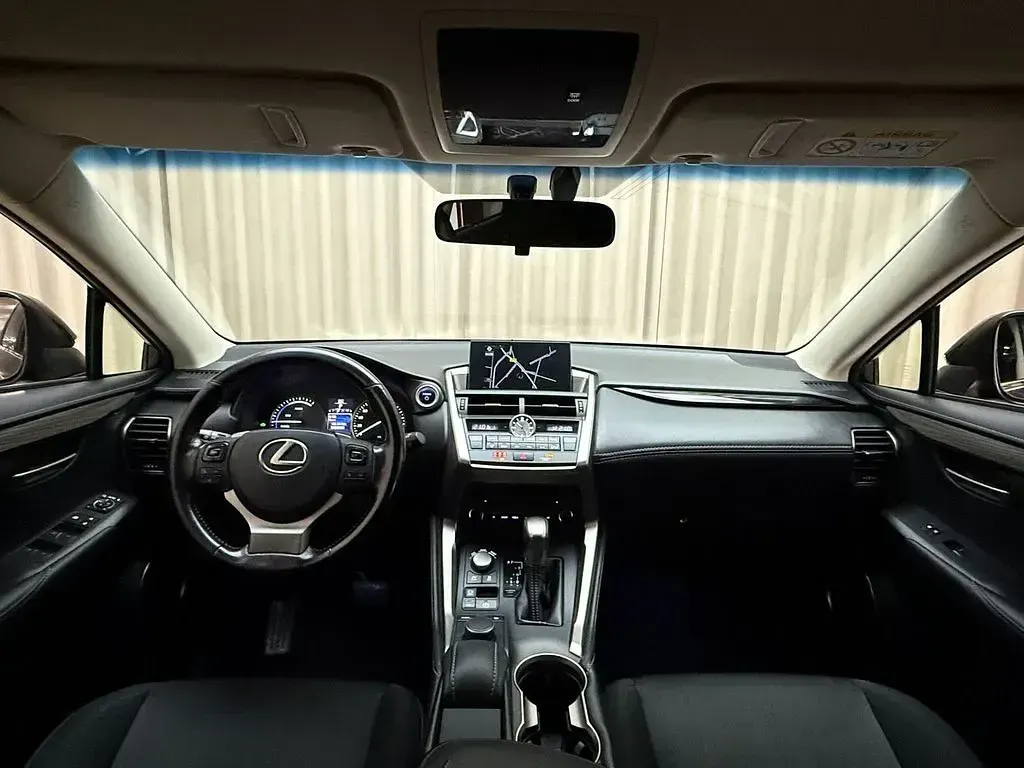Gebraucht Lexus NX300h 2016 Schwarz SUV