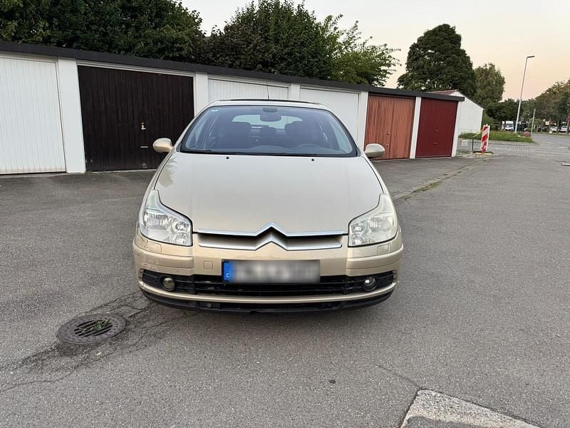 Gold Gebraucht 2005 Citroën C5 Limousine | 1.500 € - Bild 1/4