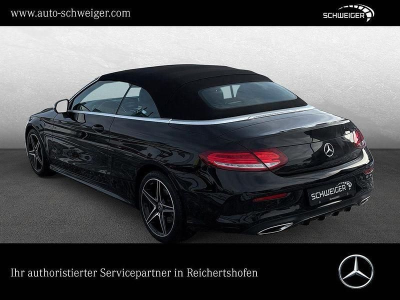 Gebraucht Mercedes C300 AMG line 245 PS (180 kW) 2017 Schwarz Cabrio