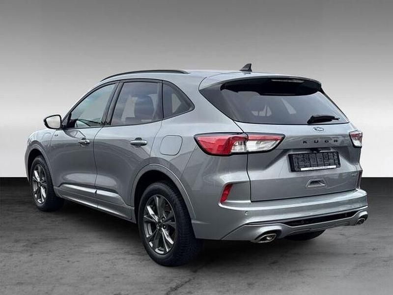 Gebraucht Ford Kuga ST-Line 224 PS (164 kW) 2022 Silber SUV