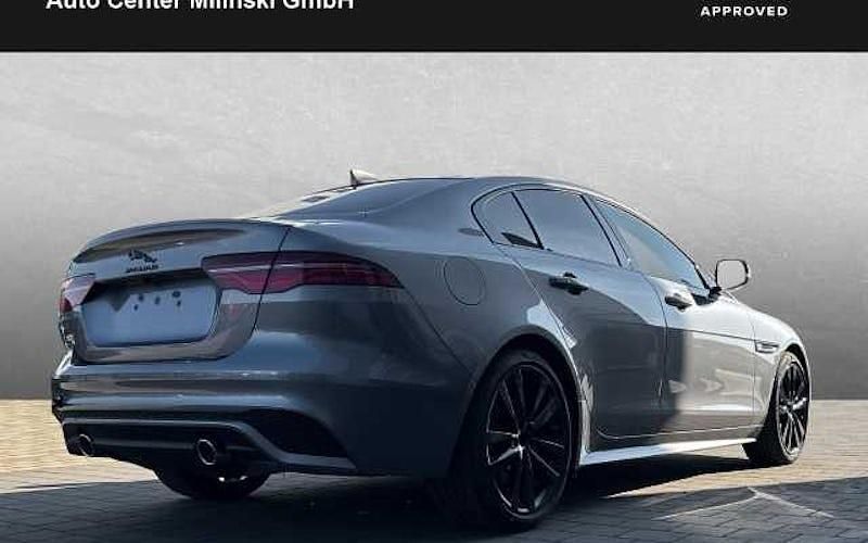 Gebraucht Jaguar XE R-Dynamic 250 PS (183 kW) 2025 Grau Limousine