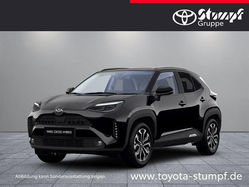 Schwarz Neu 2025 Toyota Yaris Cross SUV | 31.890 € (Fairer Preis) - Bild 1/4