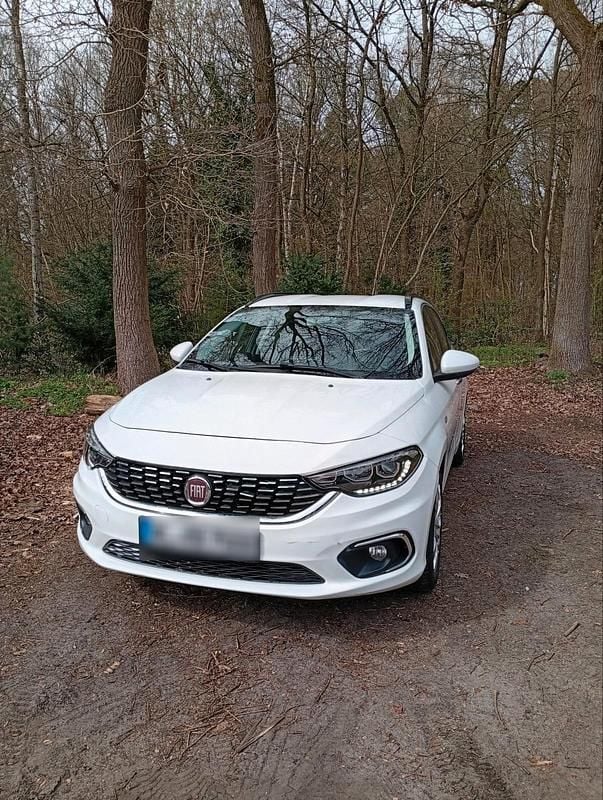 Gebraucht Fiat Tipo 119 PS (87 kW) 2017 Weiß Kombi