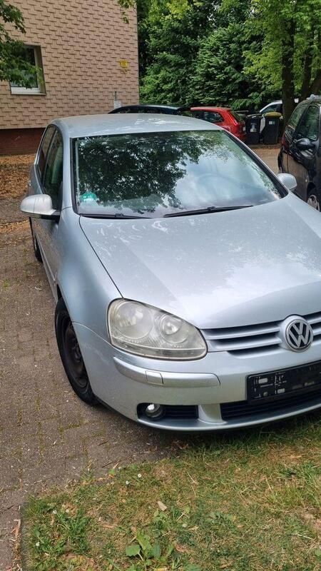 Silber Gebraucht 2005 VW Golf V Kombi | 1.300 € (Superpreis) - Bild 1/4