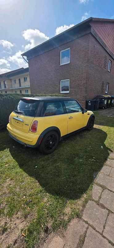 Gebraucht Mini Cooper 85 PS (62 kW) 2003 Gelb Kleinwagen