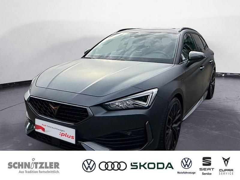 Grau Gebraucht 2022 Cupra Leon VZ Limousine | 25.970 € (Etwas zu teuer) - Bild 1/4