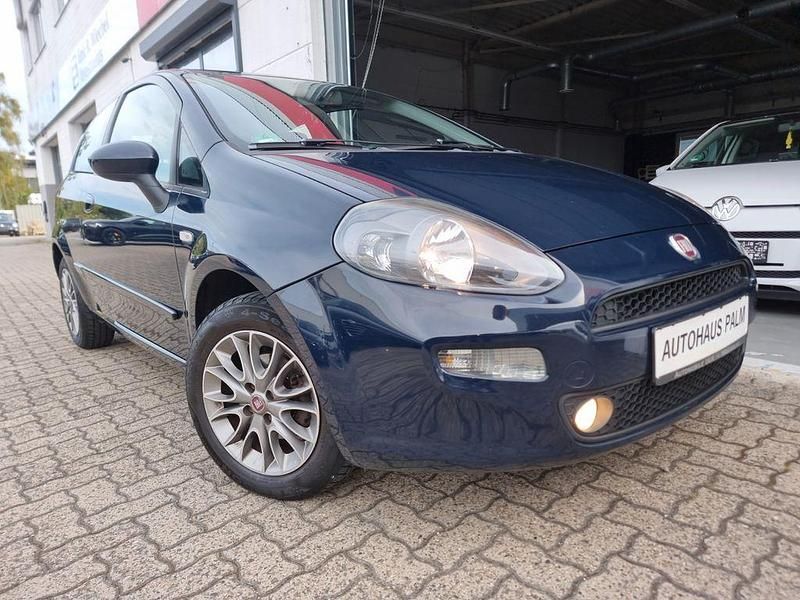 Colore esterno (blu suggestivo Gebraucht 2012 Fiat Punto More Kleinwagen | 3.945 € (Etwas zu teuer) - Bild 1/4