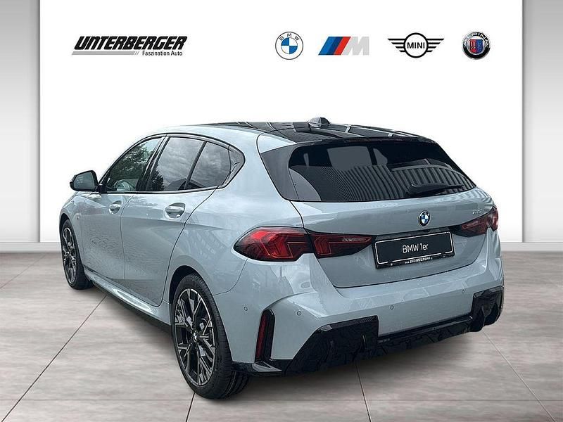 Neu BMW 120 Performance 170 PS (125 kW) 2025 Grau Kleinwagen