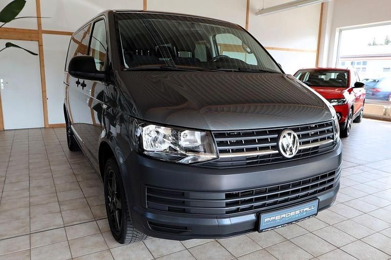 Usata VW Transporter 150 CV (110 kW) 2018 Grigio Furgone