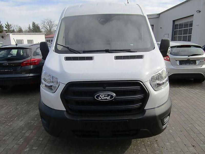 Gebraucht Ford Transit Trend 131 PS (96 kW) 2025 Weiß Limousine