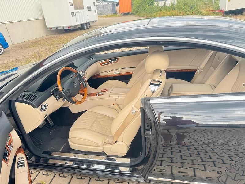 Schwarz Gebraucht 2009 Mercedes CL600 AMG line Coupé | 29.000 € - Bild 1/4