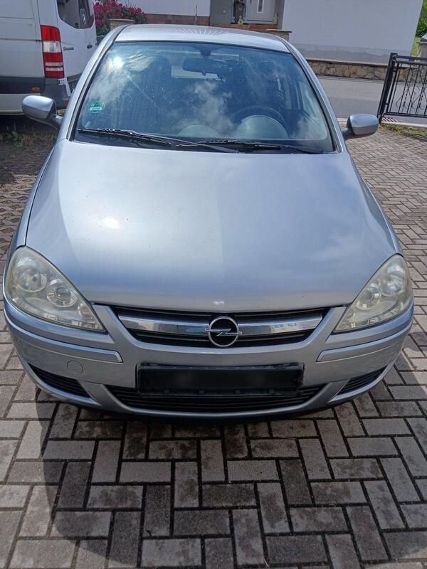 Silber Gebraucht 2006 Opel Corsa Edition Kleinwagen | 2.900 € - Bild 1/4