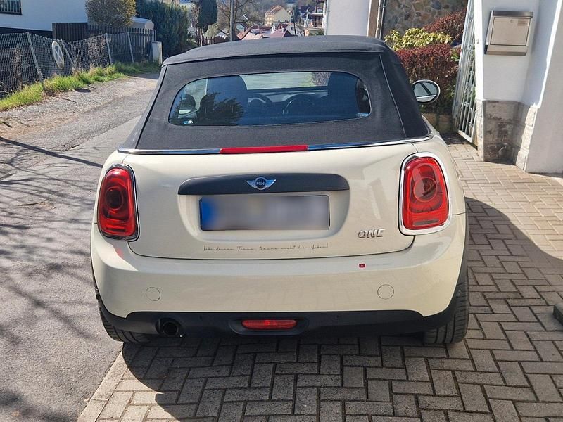 Second-hand Mini ONE 102 CP (75 kW) 2018 Bej Hatchback