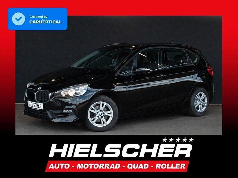 Schwarz Gebraucht 2018 BMW 218 Active Tourer Advantage Van / Kleinbus | 16.900 € (Fairer Preis) - Bild 1/4