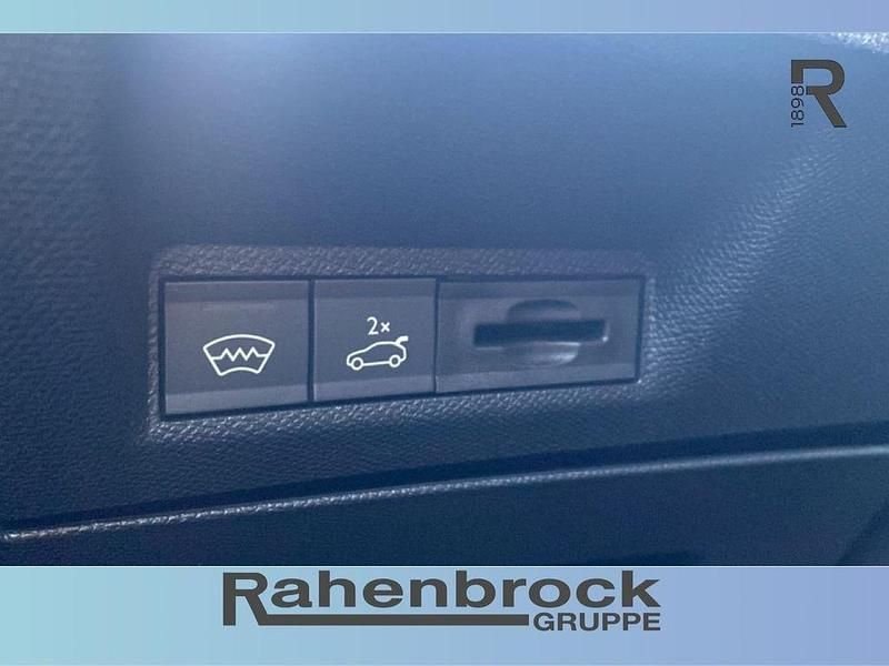 Neu Peugeot 3008 GT 145 PS (106 kW) 2025 Okenit weiß SUV