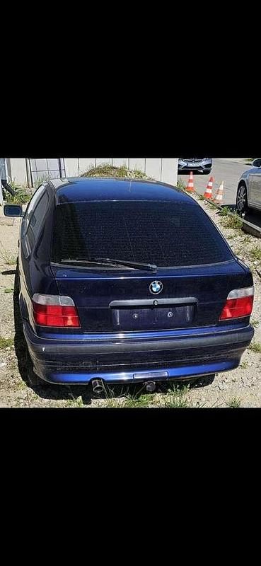 Gebraucht BMW 316 102 PS (75 kW) 1996 Coupé