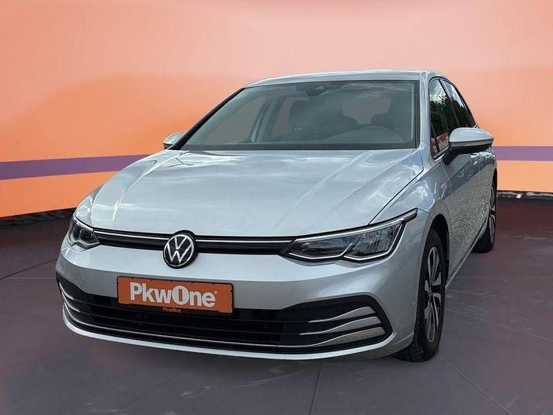 Silber Gebraucht 2022 VW Golf VIII Life Limousine | 18.630 € (Fairer Preis) - Bild 1/4