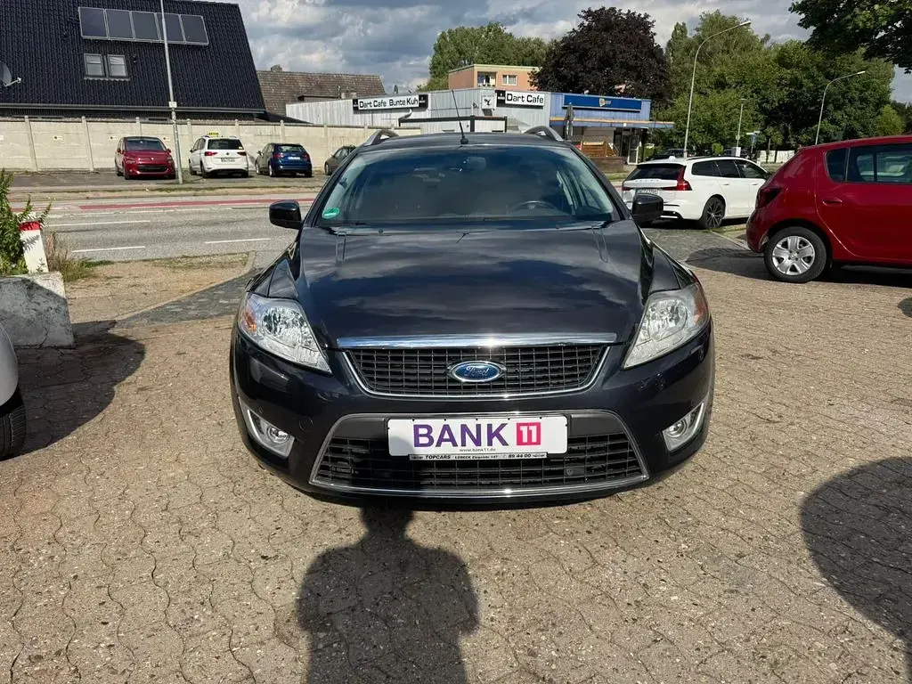 Gebraucht Ford Mondeo Sport 140 PS (102 kW) 2010 Grau Limousine