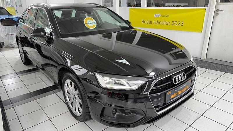 Gebraucht Audi A4 Ambiente 150 PS (110 kW) 2022 Brillantschwarz Kombi