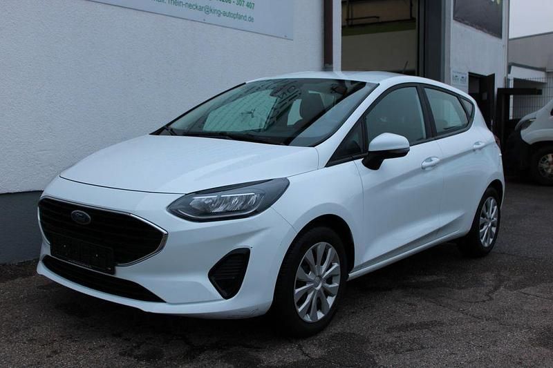 Gebraucht Ford Fiesta Cool & Connect 101 PS (74 kW) 2023 Weiß Kleinwagen