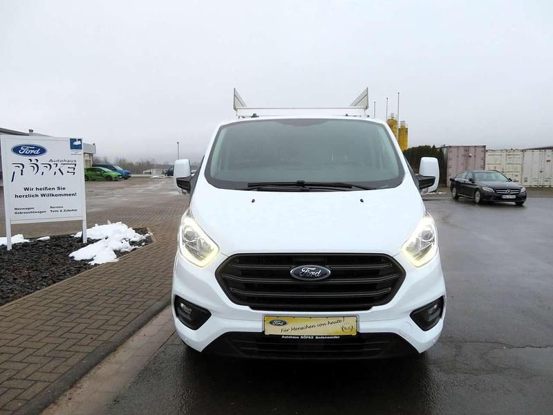 Gebraucht Ford Transit Custom 105 PS (77 kW) 2022 Frostweiß Van / Kleinbus