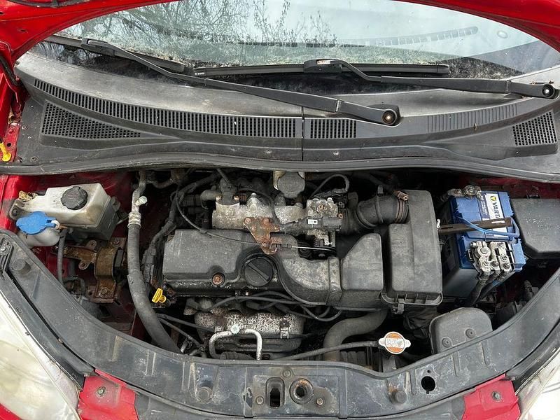 Gebraucht Kia Picanto 65 PS (47 kW) 2007 Rot Kleinwagen