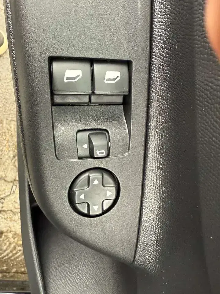Gebraucht Opel Corsa Edition 101 PS (74 kW) 2021 Schwarz Kleinwagen