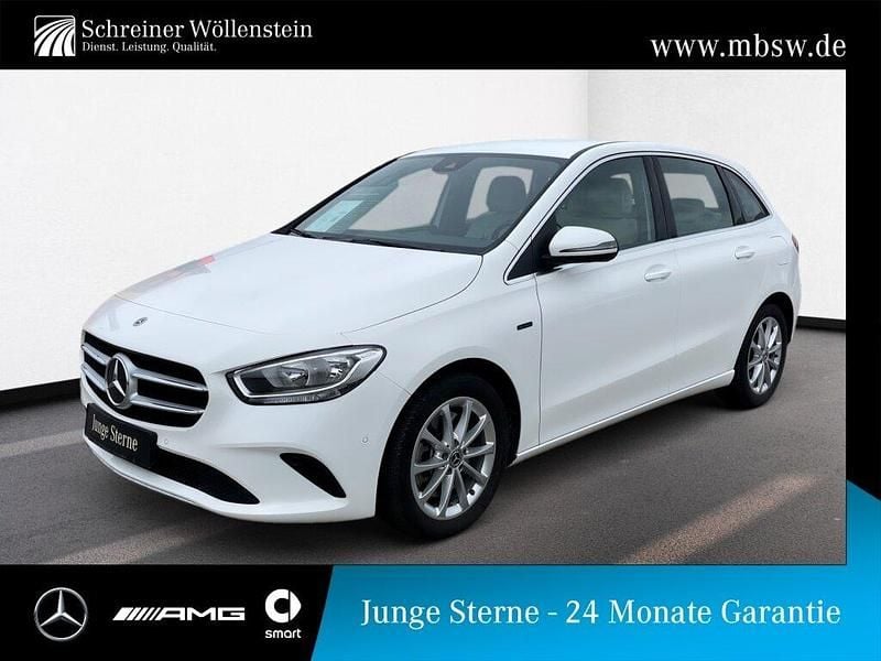 Gebraucht Mercedes E250 Progressive 160 PS (117 kW) 2021 Polarweiß uni Kombi
