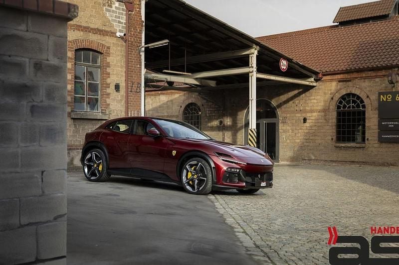 Gebraucht Ferrari Purosangue 719 PS (528 kW) 2024 Rot SUV