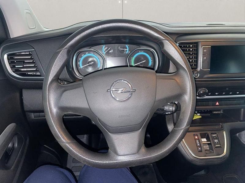 Gebraucht Opel Vivaro-e Combi 100 kW (136 PS) 2021 Diamant schwarz (metallic) Van