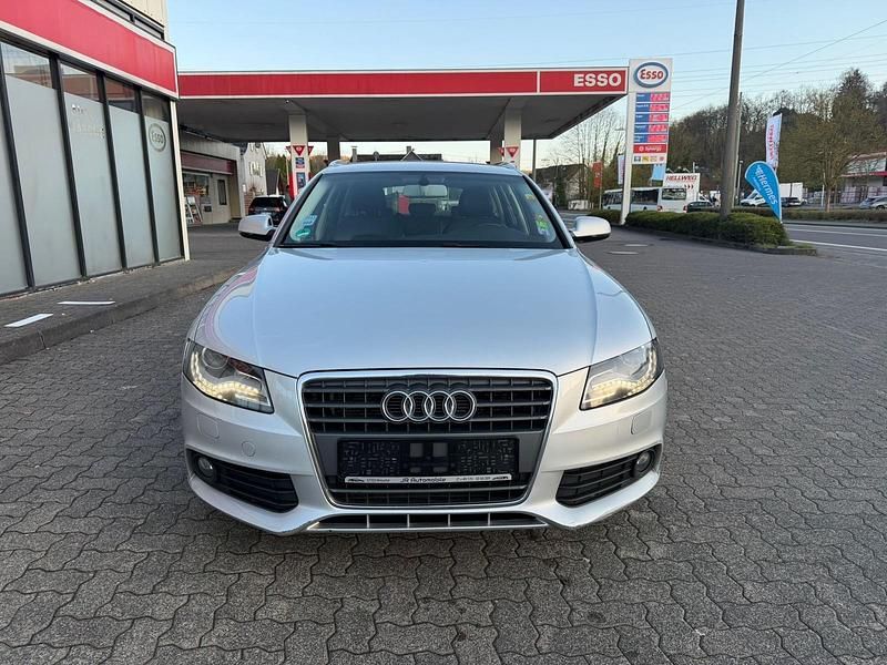 Gebraucht Audi A4 Ambition 170 PS (125 kW) 2011 Grau Kombi