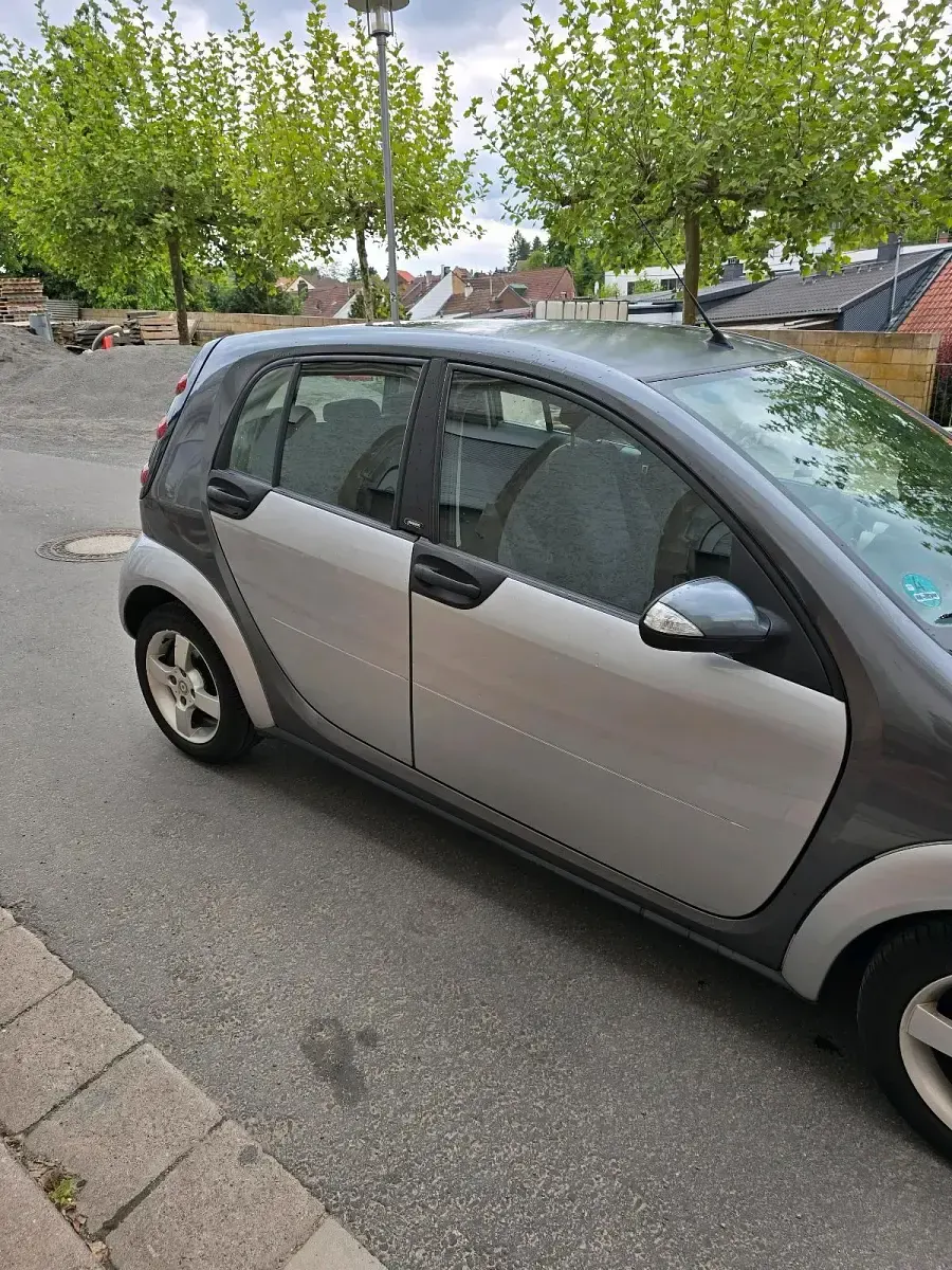 Gebraucht Smart ForFour 68 PS (50 kW) 2006 Silber Kleinwagen