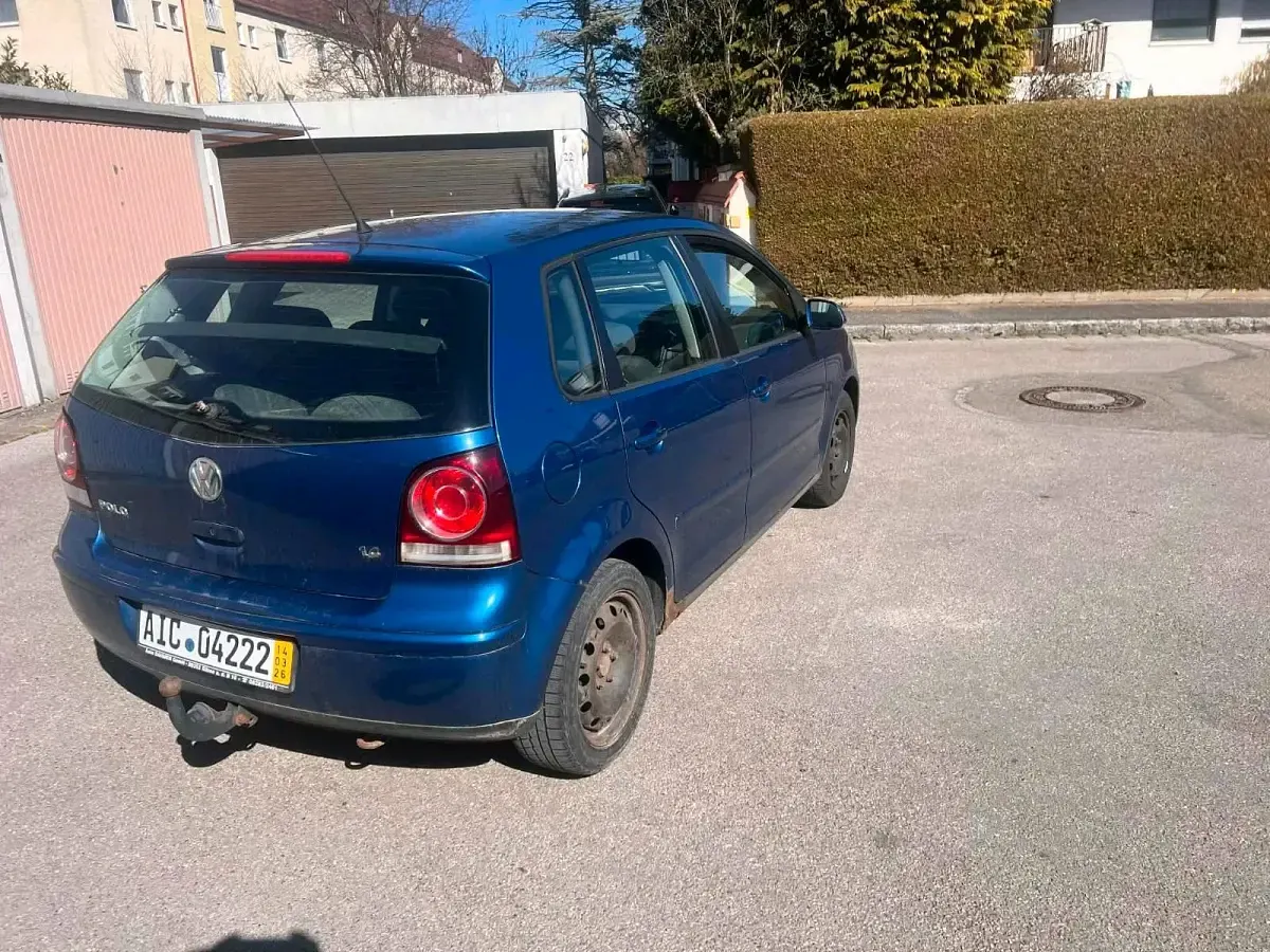 Gebraucht VW Polo 80 PS (58 kW) 2006 Blau Kleinwagen