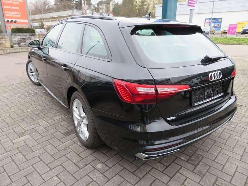 Używany Audi A4 Ambiente 163 KM (119 kW) 2020 Czarny Kombi