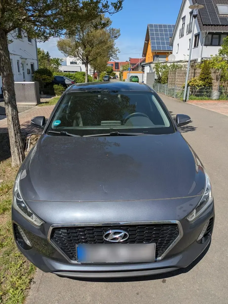 Second-hand Hyundai i30 Select 120 CP (88 kW) 2017 Negru Berlinǎ
