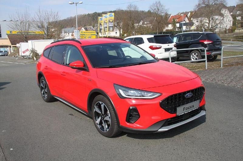 Gebraucht Ford Focus Active X 116 PS (85 kW) 2024 Rot Limousine