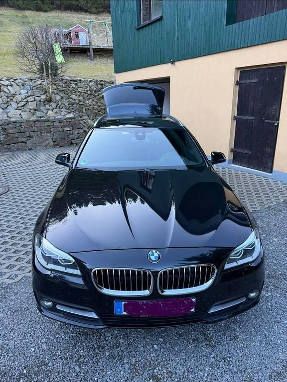 Gebraucht BMW 530 258 PS (189 kW) 2015 Schwarz Kombi