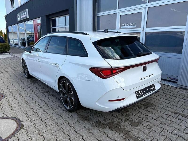 Gebraucht Cupra Leon VZ 245 PS (180 kW) 2024 "candy" weiss Kombi