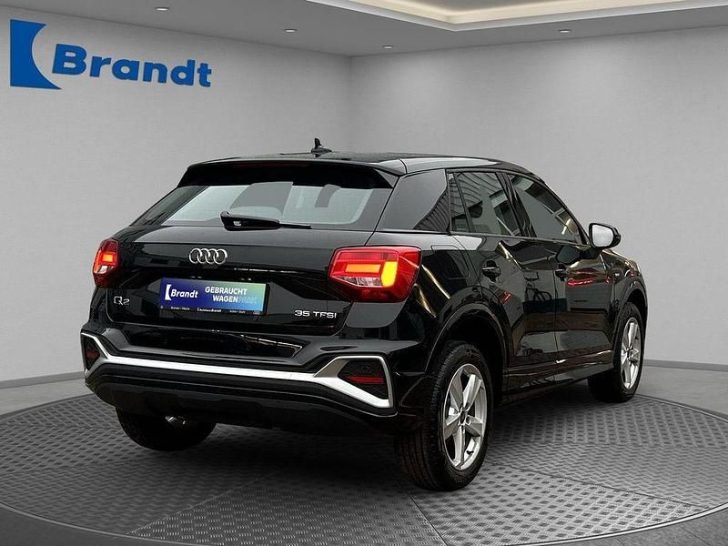 Gebraucht Audi Q2 S-Line 150 PS (110 kW) 2025 Schwarz SUV