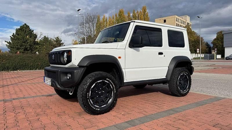 Weiß Gebraucht 2022 Suzuki Jimny SUV | 28.800 € (Guter Preis) - Bild 1/4