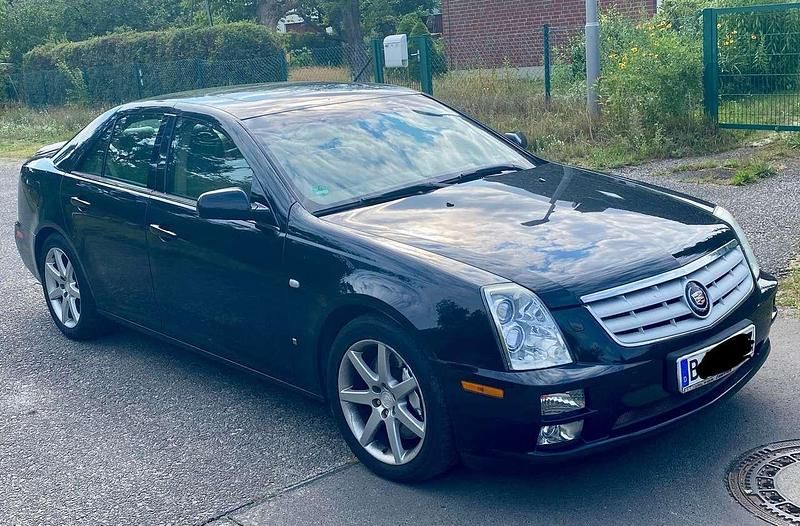 Gebraucht 2007 Cadillac STS Limousine | 5.500 € - Bild 1/4