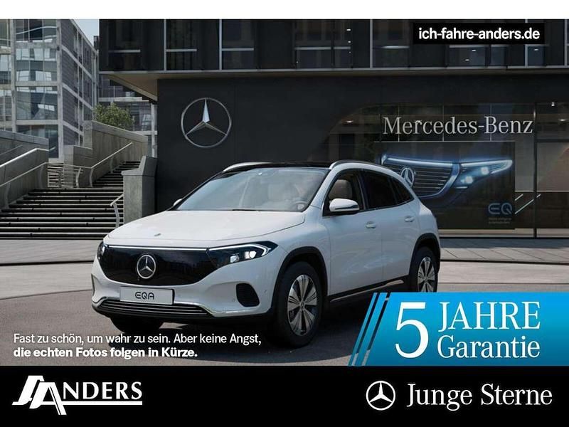 Polarweiss Gebraucht 2024 Mercedes EQA300 Progressive SUV | 40.950 € (Teuer) - Bild 1/3