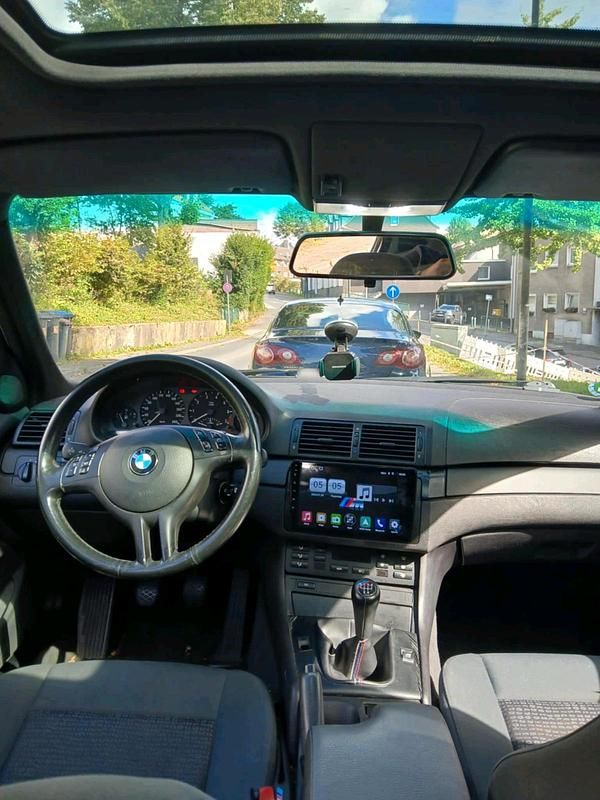 Gebraucht BMW 318 143 PS (105 kW) 2005 Silber Limousine