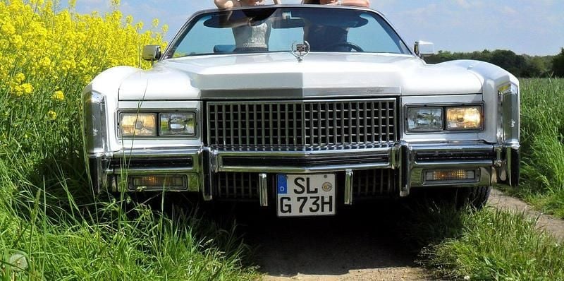 Weiß Gebraucht 1975 Cadillac Eldorado Coupé | 15.800 € - Bild 1/4