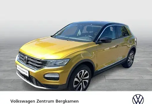 Gebraucht VW T-Roc Active 150 PS (110 kW) 2021 Kurkumagelb metallic/schwarz SUV