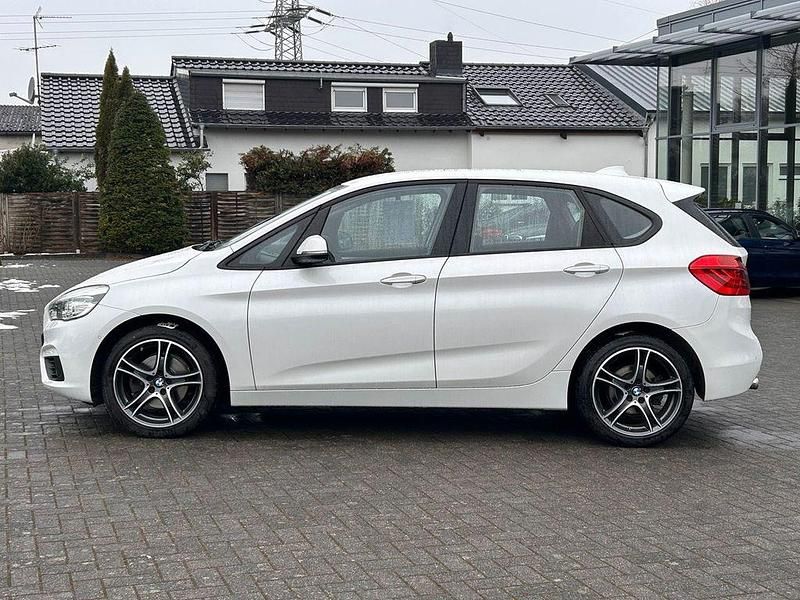 Gebraucht BMW 218 Advantage 136 PS (100 kW) 2016 Weiß Kombi