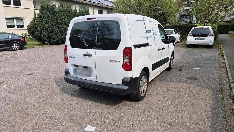 Gebraucht Citroën Berlingo 95 PS (69 kW) 2011 Weiß Van / Kleinbus